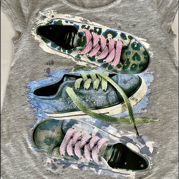 Justice Girls Size 12 Matching set Short-Sleeve tee and Shorts - Picture 2 of 3